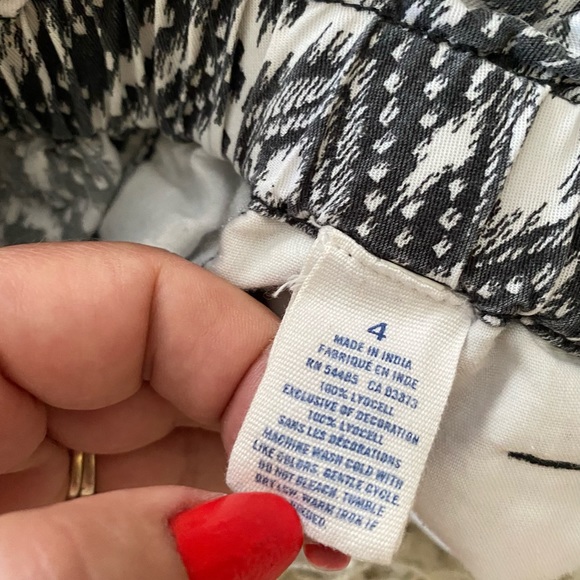 American Eagle Outfitters Shorts  High Rise - Picture 3 of 9